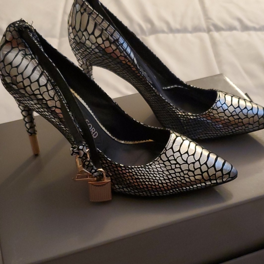 Tom Ford Silver and Black Stiletto Heels with Metallic Texture